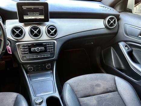 MERCEDES-BENZ GLA 200 1.6 16V 4P CGI ADVANCE TURBO AUTOM�TICO, Foto 11
