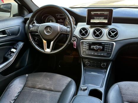 MERCEDES-BENZ GLA 200 1.6 16V 4P CGI ADVANCE TURBO AUTOM�TICO, Foto 12