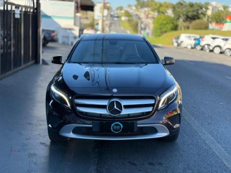 MERCEDES-BENZ GLA 200 1.6 16V 4P CGI ADVANCE TURBO AUTOM�TICO, Foto 2