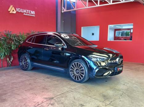 MERCEDES-BENZ GLA 200 , Foto 4