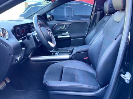 MERCEDES-BENZ GLA 200 , Foto 5