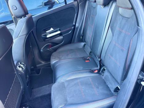 MERCEDES-BENZ GLA 200 , Foto 7