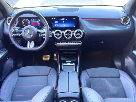MERCEDES-BENZ GLA 200 , Foto 9