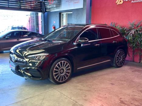MERCEDES-BENZ GLA 200 , Foto 12