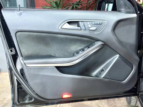 MERCEDES-BENZ GLA 250 , Foto 10