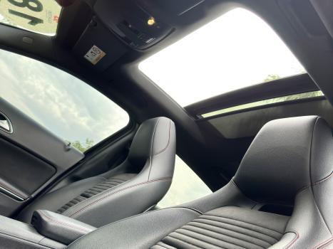 MERCEDES-BENZ GLA 250 , Foto 19