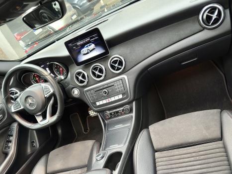 MERCEDES-BENZ GLA 250 , Foto 22