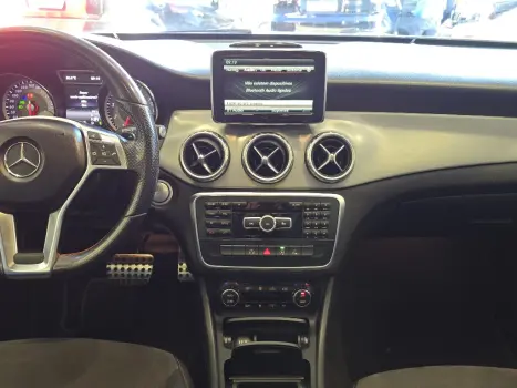 MERCEDES-BENZ GLA 250 2.0 16V 4P SPORT TURBO AUTOM�TICO, Foto 8