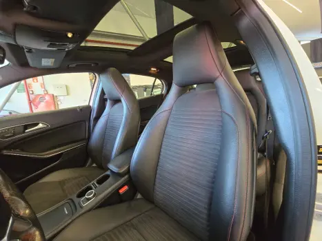 MERCEDES-BENZ GLA 250 2.0 16V 4P SPORT TURBO AUTOM�TICO, Foto 16