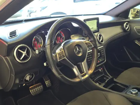 MERCEDES-BENZ GLA 250 2.0 16V 4P SPORT TURBO AUTOM�TICO, Foto 15