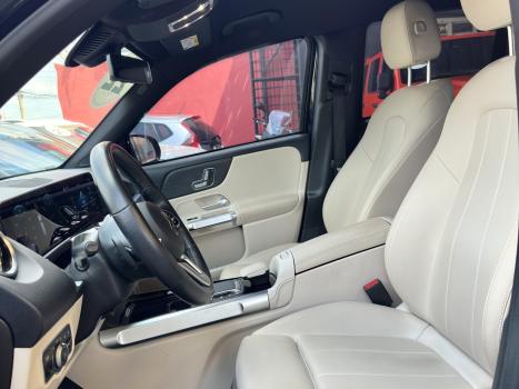 MERCEDES-BENZ GLB 200 , Foto 3