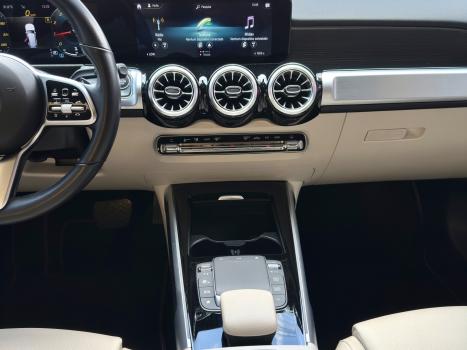 MERCEDES-BENZ GLB 200 , Foto 7