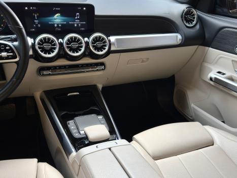 MERCEDES-BENZ GLB 200 , Foto 8
