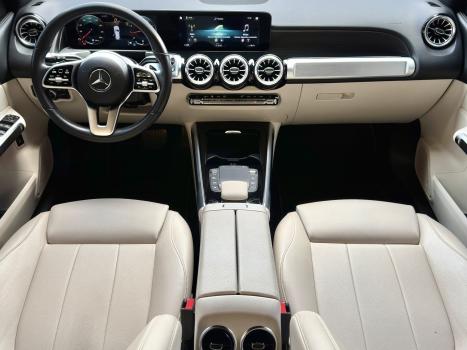 MERCEDES-BENZ GLB 200 , Foto 11