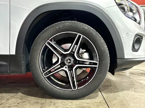 MERCEDES-BENZ GLB 200 1.3 16V 4P CGI PROGRESSIVE TURBO 7G-TRONIC DCT AUTOMTICO, Foto 17