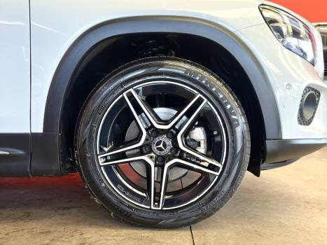 MERCEDES-BENZ GLB 200 1.3 16V 4P CGI PROGRESSIVE TURBO 7G-TRONIC DCT AUTOM�TICO, Foto 22