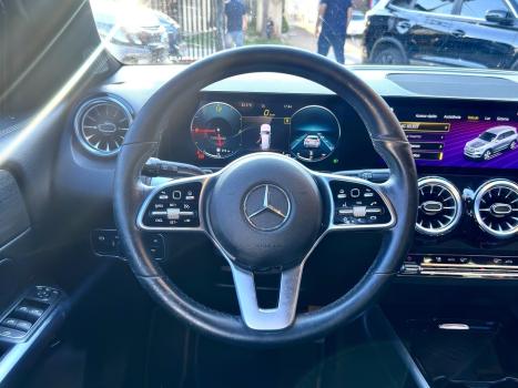 MERCEDES-BENZ GLB 200 , Foto 5