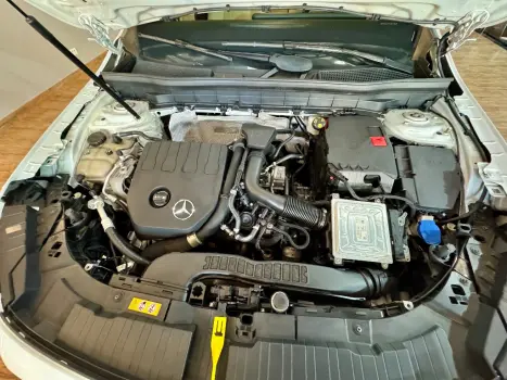 MERCEDES-BENZ GLB 200 1.3 16V 4P CGI PROGRESSIVE TURBO 7G-TRONIC DCT AUTOM�TICO, Foto 10