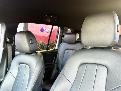 MERCEDES-BENZ GLB 200 , Foto 13