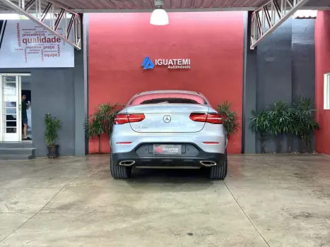 MERCEDES-BENZ GLC 250 2.0 16V 4P CGI 4MATIC SPORT COUP� 9G-TRONIC AUTOM�TICO, Foto 5