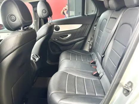 MERCEDES-BENZ GLC 250 2.0 16V 4P CGI 4MATIC SPORT COUP� 9G-TRONIC AUTOM�TICO, Foto 10
