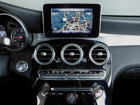 MERCEDES-BENZ GLC 250 2.0 16V 4P CGI 4MATIC SPORT 9G-TRONIC AUTOM�TICO, Foto 25