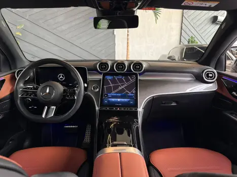 MERCEDES-BENZ GLC 300 2.0 16V 4P MHEV COUP� 4MATIC 9G-TONIC AUTOM�TICO, Foto 6