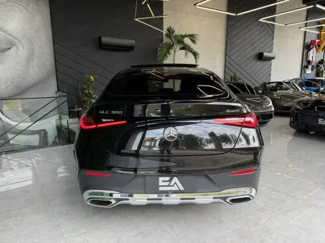 MERCEDES-BENZ GLC 300 2.0 16V 4P MHEV COUP� 4MATIC 9G-TONIC AUTOM�TICO, Foto 16