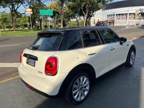 MINI Cooper 1.5 12V TWINPOWER TOP STEPTRONIC AUTOM�TICO, Foto 6