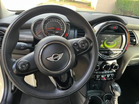 MINI Cooper 1.5 12V TWINPOWER TOP STEPTRONIC AUTOM�TICO, Foto 10