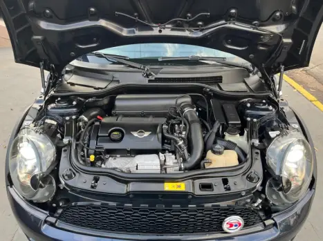 MINI Cooper 1.6 16V 3P CLUBMAN TURBO AUTOMÁTICO, Foto 7 MINI Cooper 1.6 16V 3P CLUBMAN TURBO AUTOMÁTICO, Foto 7