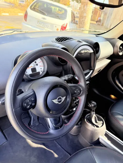 MINI Cooper 1.6 16V AUTOMÁTICO, Foto 8 MINI Cooper 1.6 16V AUTOMÁTICO, Foto 8