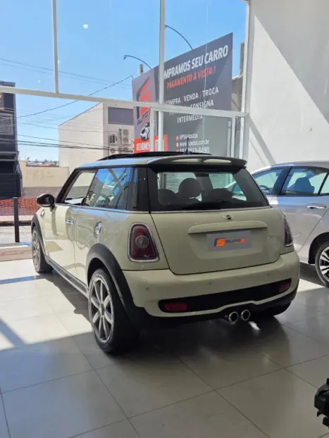MINI Cooper 1.6 16V S TURBO AUTOM�TICO, Foto 3