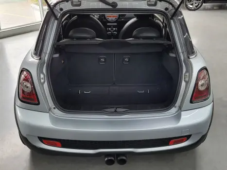 MINI Cooper 1.6 16V S TURBO AUTOM�TICO, Foto 8