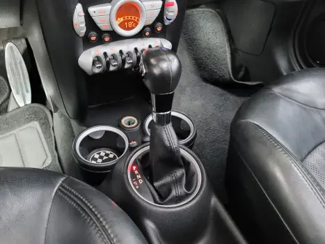MINI Cooper 1.6 16V S TURBO AUTOM�TICO, Foto 16