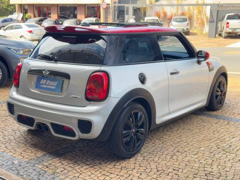 MINI Cooper 2.0 16V 4P TWINPOWER JOHN COOPER WORKS STEPTRONIC AUTOMTICO, Foto 4