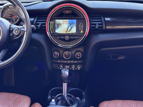 MINI Cooper 2.0 16V 4P CLUBMAN EXCLUSIVE TURBO AUTOM�TICO, Foto 14