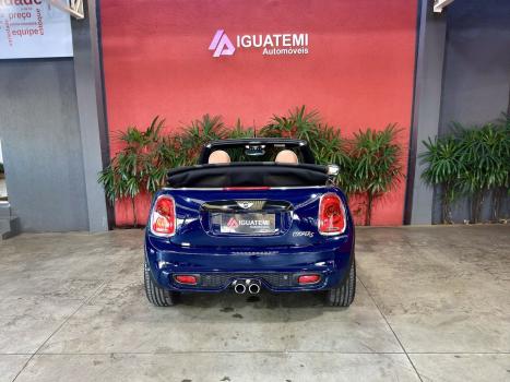 MINI Cooper 2.0 16V 4P CLUBMAN EXCLUSIVE TURBO AUTOM�TICO, Foto 30