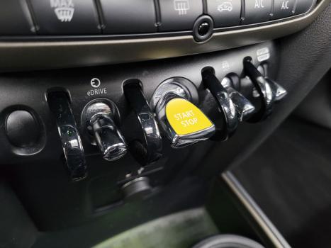 MINI Countryman 1.5 12V 4P COOPER S E EXCLUSIVE ALL4 TWINPOWER TURBO STEPTRONIC AUTOMÁTICO, Foto 25