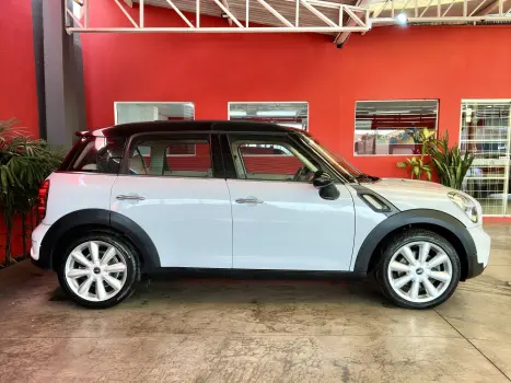 MINI Countryman 1.6 16V S TURBO, Foto 11