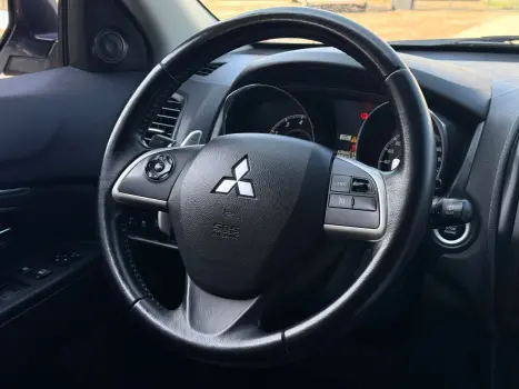 MITSUBISHI ASX 2.0 16V 4P 4X4 AWD AUTOM�TICO, Foto 9