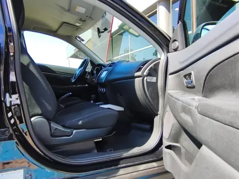 MITSUBISHI ASX 2.0 16V 4P, Foto 13