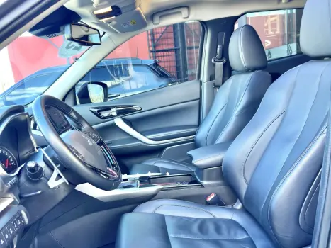 MITSUBISHI Eclipse Cross , Foto 2