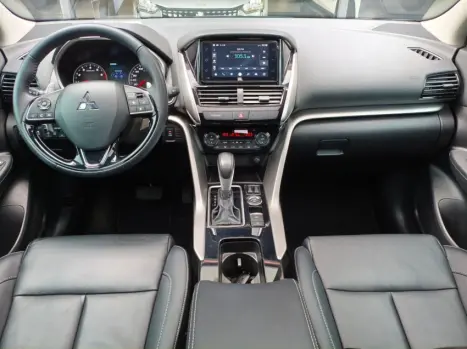 MITSUBISHI Eclipse Cross 1.5 16V 4P MIVEC HPE-S S-AWC TURBO AUTOM�TICO CVT, Foto 14