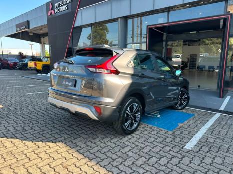 MITSUBISHI Eclipse Cross 1.5 16V 4P HPE MIVEC TURBO AUTOM�TICO CVT, Foto 4