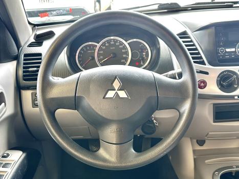 MITSUBISHI L 200 Outdoor , Foto 12