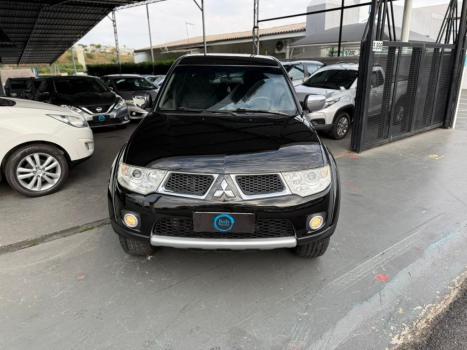 MITSUBISHI L 200 Triton 3.2 16V HPE 4X4 CABINE DUPLA TURBO DIESEL INTERCOOLER AUTOMTICO, Foto 2