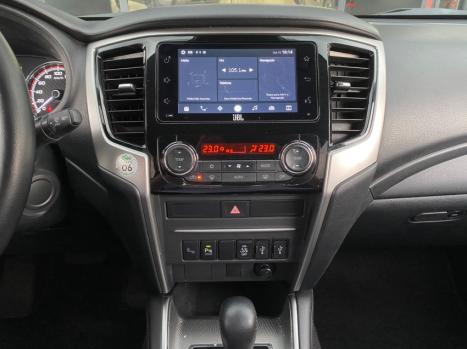 MITSUBISHI L 200 Triton 2.4 16V SPORT HPE-S 4X4 CABINE DUPLA TURBO DIESEL AUTOMTICO, Foto 11