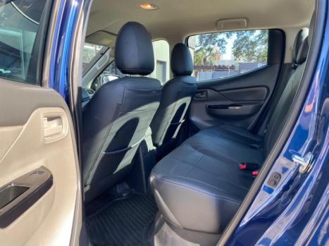 MITSUBISHI L 200 Triton 2.4 16V SPORT SAVANA 4X4 CABINE DUPLA TURBO DIESEL AUTOMTICO, Foto 10
