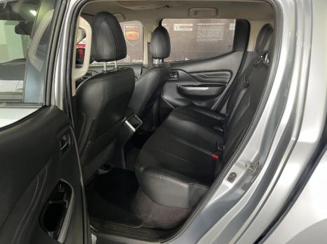 MITSUBISHI L 200 Triton 2.4 16V SPORT HPE 4X4 CABINE DUPLA TURBO DIESEL AUTOMTICO, Foto 11